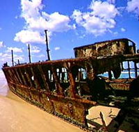 Maheno Shipwreck - Accommodation Yamba