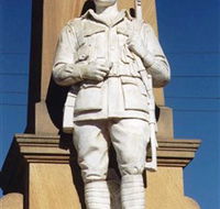 Beaudesert War Memorial - Accommodation Yamba