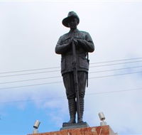 Charters Towers Memorial Cenotaph - Accommodation Yamba