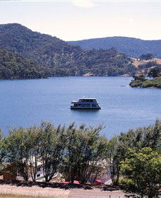 Eildon VIC Accommodation Yamba