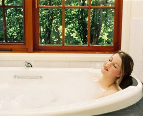 Queensberry Studio - Accommodation Yamba 0