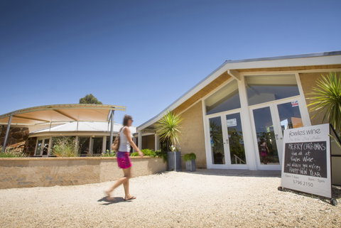 Fowles Wine - Accommodation Yamba 2