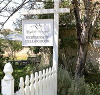 Mayfield Vineyard Cellar Door - Accommodation Yamba