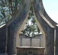 Inverell and District Bicentennial Memorial - Accommodation Yamba