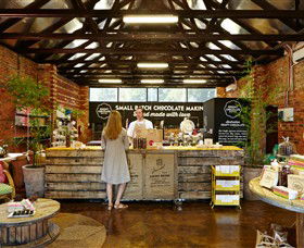 Bright Chocolate - Accommodation Yamba 1