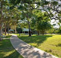 Millennium Esplanade and Tannum Sands Beach - Accommodation Yamba