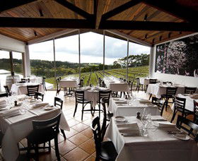 Paringa Estate Winery And Restaurant - Accommodation Yamba 1