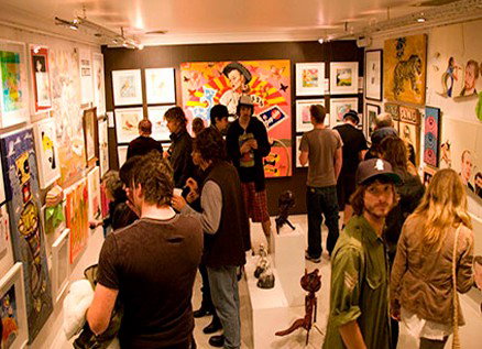 Retrospect Galleries - Accommodation Yamba 0