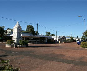 Barcaldine War Memorial Clock - Accommodation Yamba 1