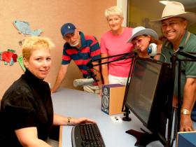 Charleville - School Of Distance Education Tour - Accommodation Yamba 0