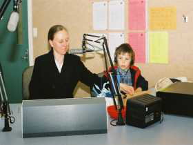 Charleville - School Of Distance Education Tour - Accommodation Yamba 1