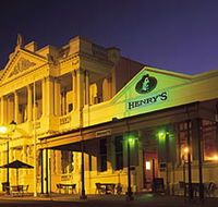 The World Theatre - Accommodation Yamba