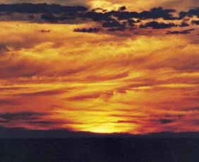 Hay Sunset Viewing Area - Accommodation Yamba 0