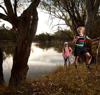 Narrandera Bike and Hike Track - Accommodation Yamba