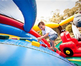 Savannah Visitor Plaza, Taronga Western Plains Zoo Dubbo - Accommodation Yamba 5