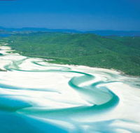 Whitehaven Beach - Accommodation Yamba