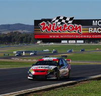 Winton Motor Raceway - Accommodation Yamba