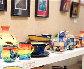 Nimbin Artists Gallery - Accommodation Yamba 1
