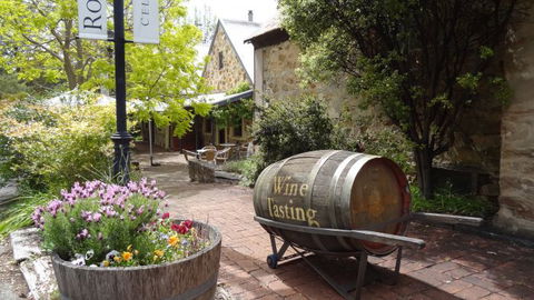 Wine Lovers Tours - Accommodation Yamba 0