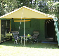 Kendall Kampers - Accommodation Yamba