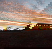 Bus Transfer Alice Springs to Ayers Rock Resort - Accommodation Yamba