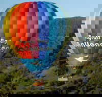 Hot Air Balloon Flight over Byron Bay - Accommodation Yamba