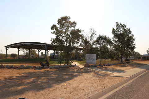 Longreach Skate Park - Accommodation Yamba 0