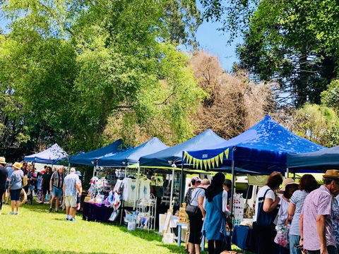 Tamborine Mountain State School Markets - Accommodation Yamba 2