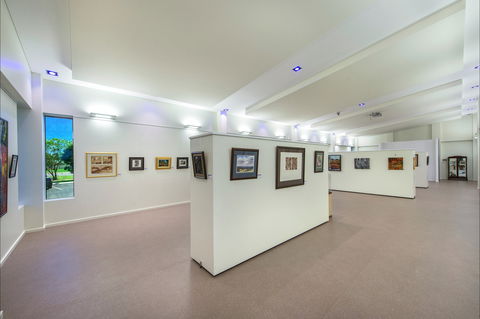 Banana Shire Regional Art Gallery - Accommodation Yamba 1