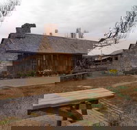 Early Settlers Hut - Accommodation Yamba