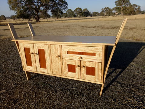 Gerard Murphy Furniture Dunkeld - Accommodation Yamba 0