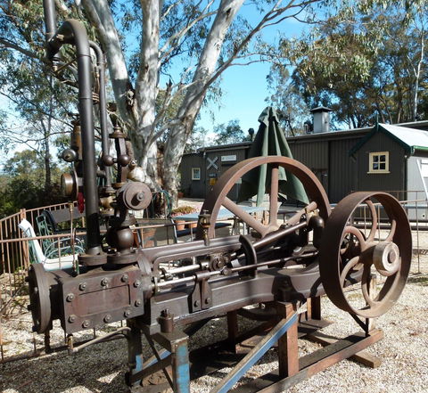Melbourne Cup Sunday Steam Up - Accommodation Yamba 1