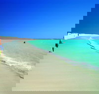 Ningaloo - Accommodation Yamba