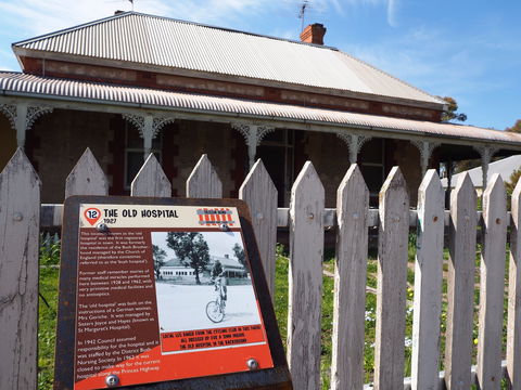 Tailem Bend Historic Rail Trail - Accommodation Yamba 2