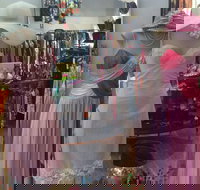 Zoo Vintage Emporium - Accommodation Yamba