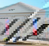 Sluga Gallery - Accommodation Yamba