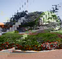 Yeppoon War Memorial - Accommodation Yamba