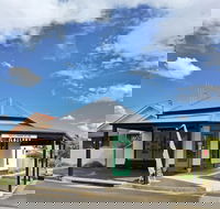 Corner Store Gallery - Accommodation Yamba
