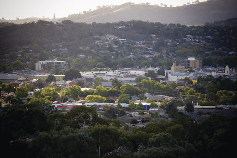 Monument Hill - Accommodation Yamba 0
