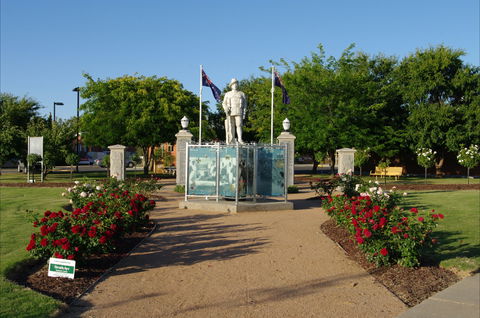 WW1 Memorial Park - Accommodation Yamba 0