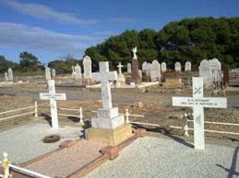 Historic Clan Ranald Shipwreck Graves - Accommodation Yamba 0