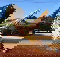 Loxton Tree sculptures - Accommodation Yamba