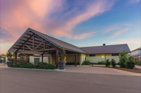 Pacific Dunes Golf Club - Accommodation Yamba 0