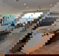 Gallery 45 - Accommodation Yamba