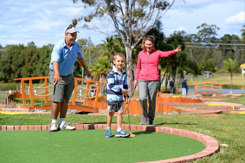Port Macquarie Driving Range And Mini Golf - Accommodation Yamba 0