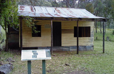 Scutts Hut - Accommodation Yamba 0