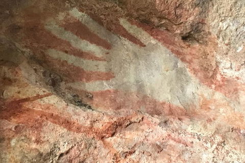 Arnhem Land Injalak Hill Full-Day Tour From Jabiru - Accommodation Yamba 7