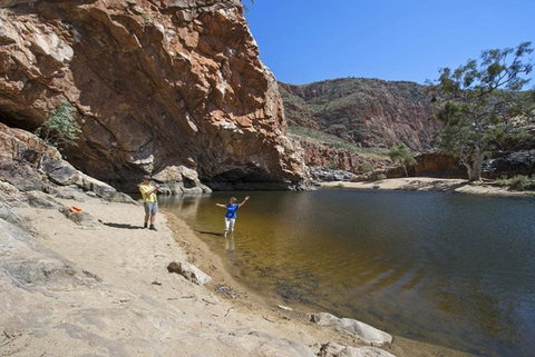 Full-Day West MacDonnell Ranges Tour From Alice Springs - Accommodation Yamba 3