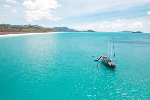 2 Night Whitsunday Islands Cruise On Atlantic Clipper From Airlie Beach - Accommodation Yamba 0