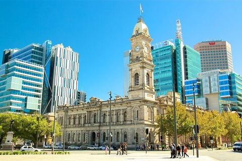 Departure Private Transfers: Adelaide To Adelaide Airport ADL In Business Car - Accommodation Yamba 7